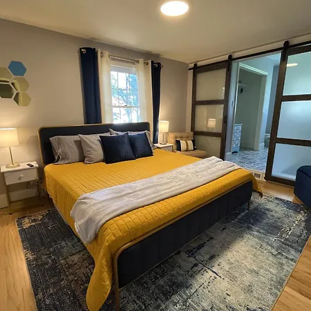 The Blue Belle Of Winston-Salem Villa